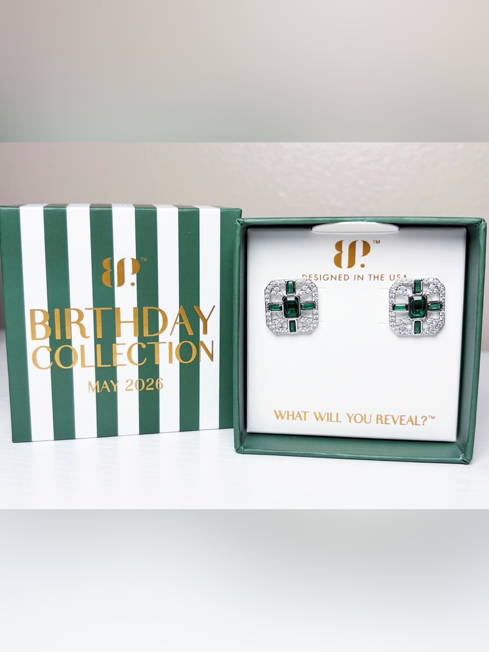 New Bomb Party The Olivia Studs Earrings ER16116